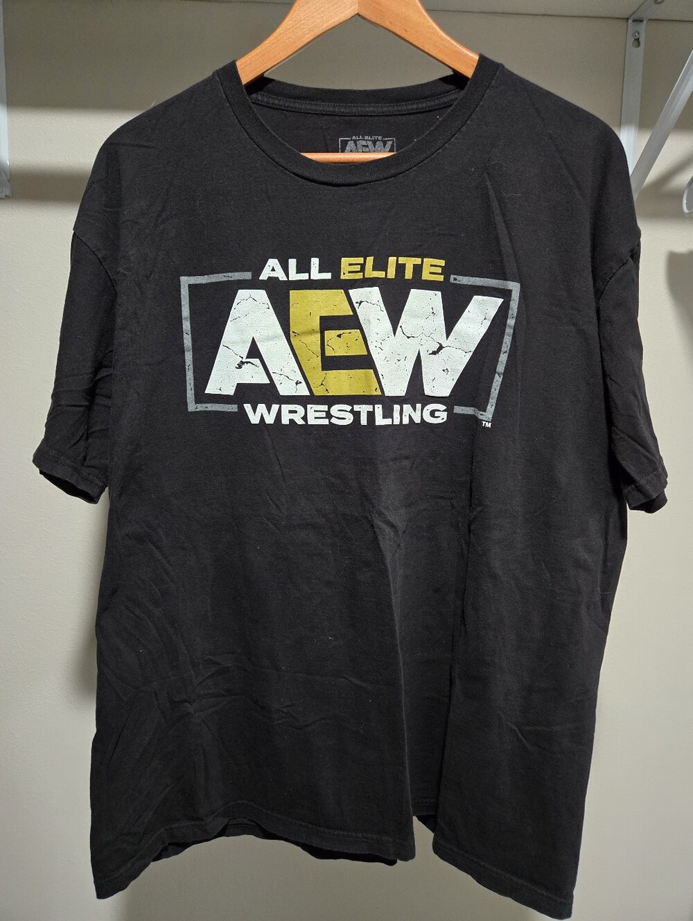 All Elite AEW Wrestling Logo Tee - Black with Yellow/White Graphic Mens Size 2XL